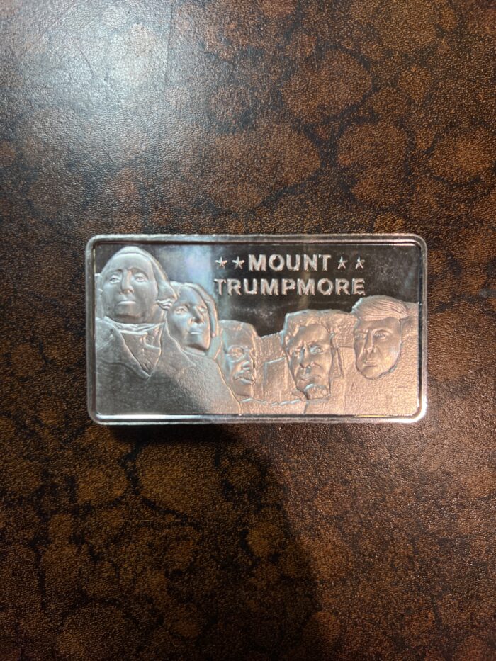 10 Troy Ounce Silver "Mount Trumpmore"