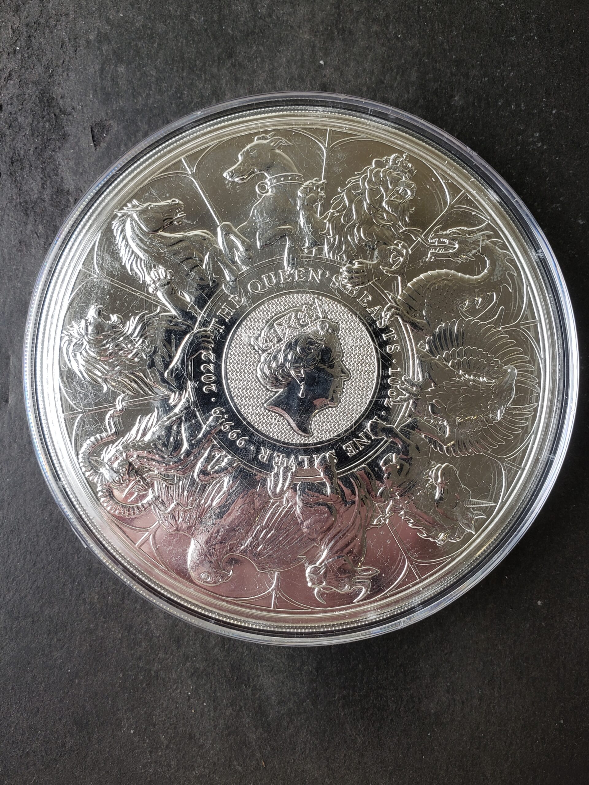 2022 Great Britain 10 Pounds 10oz Silver The Queen’s Beasts Coin in a Capsule