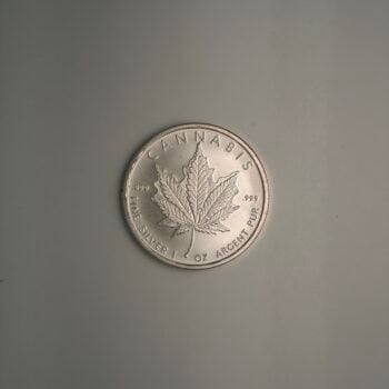 AUCTION - 1 oz Silver Cannabis Round