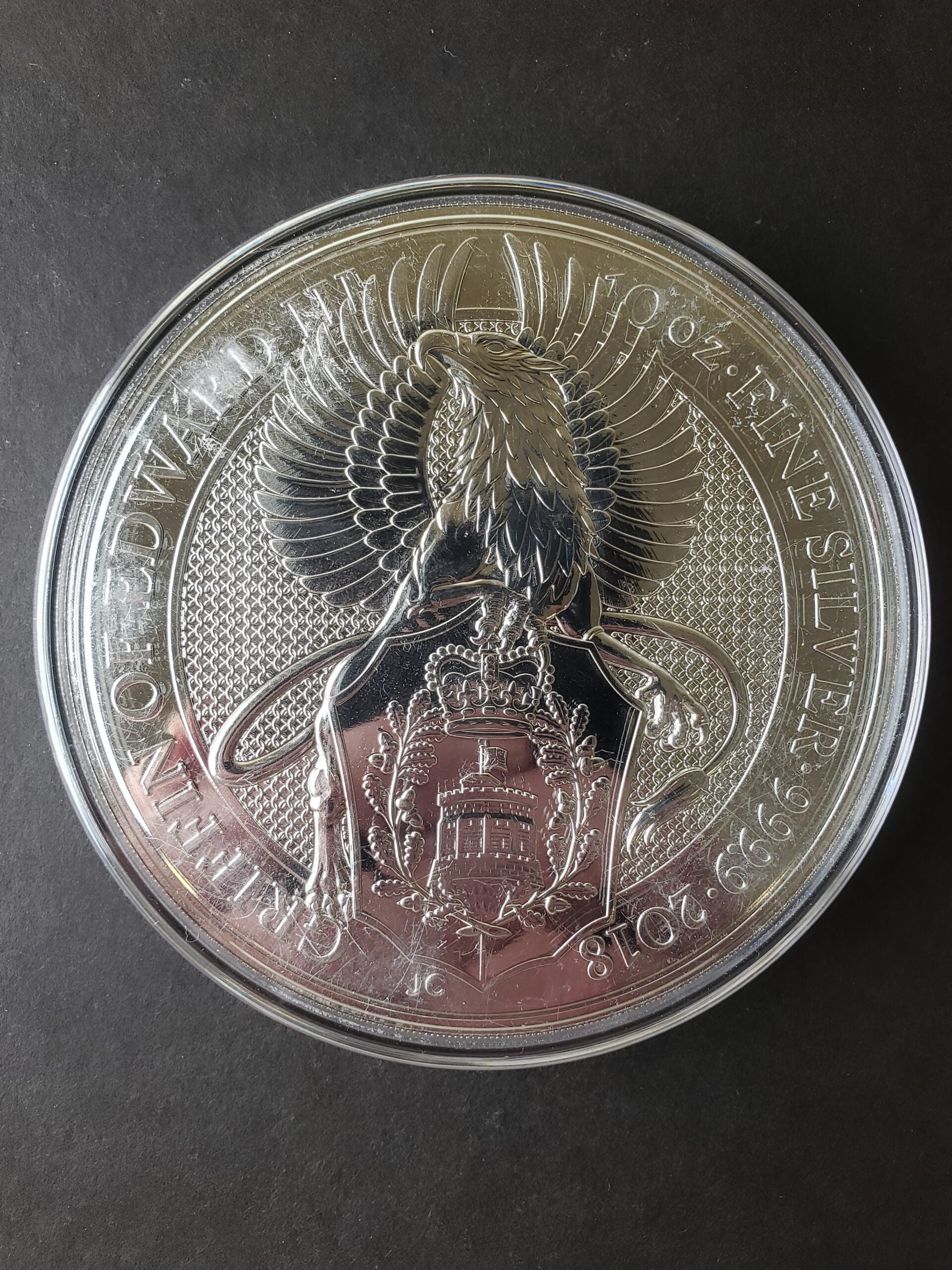 2018 Great Britain 10 Pounds 10oz Silver Griffin of Edward III in a Capsule